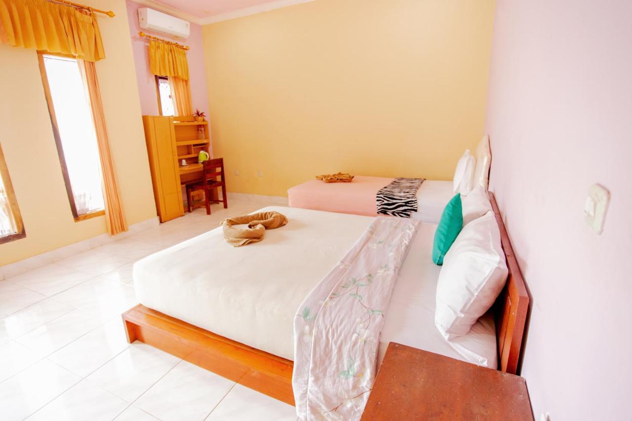 Pondok Guru Bakti Cottage เซอนารู ภายนอก รูปภาพ
