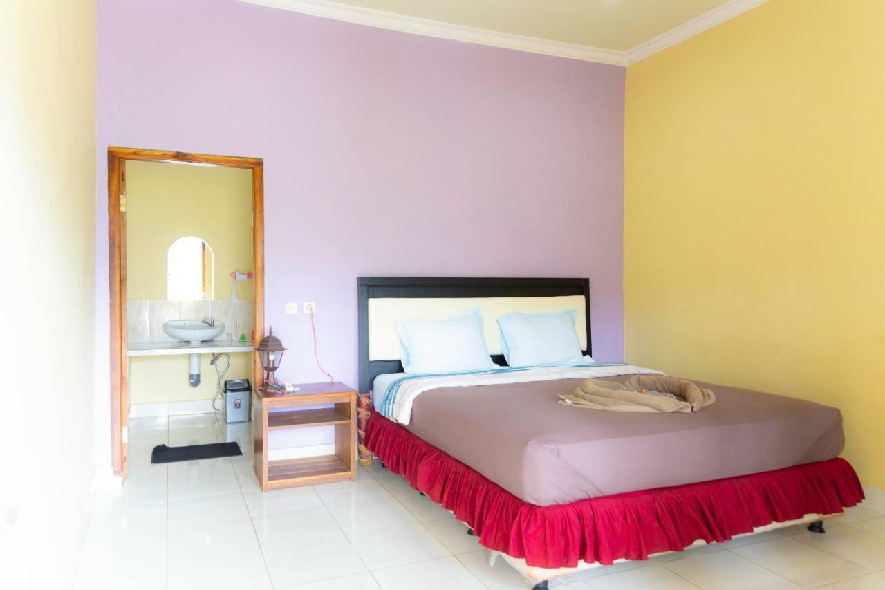 Pondok Guru Bakti Cottage เซอนารู ภายนอก รูปภาพ